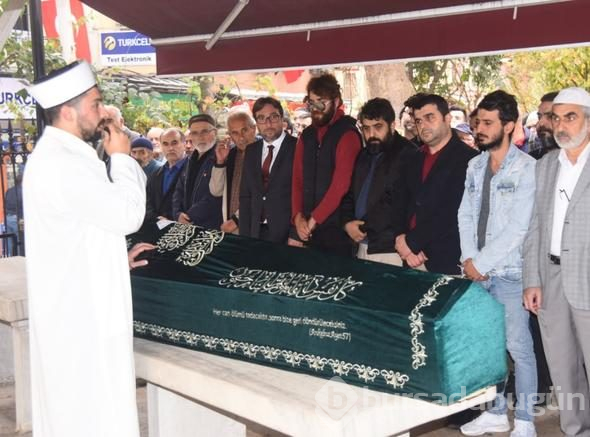 Nazar Nur Kaya son yolculuğuna uğurlandı! Annesini Acun Ilıcalı teselli etti
