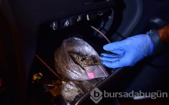 Lüks araçta uyuşturucu düzeneği
