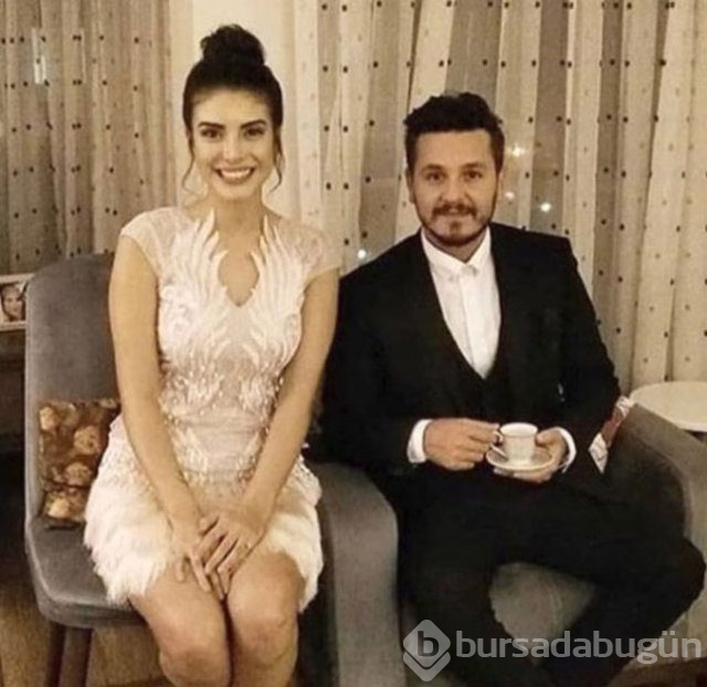 Deniz Baysal ile Barış Yurtçu nişanlandı
