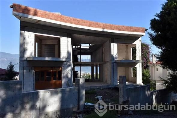 Kenan Evren'in villasının yerine yaptırılan malikanenin satış fiyatı şaşırttı
