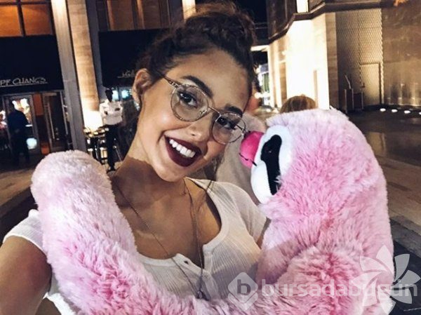 Dilan Çiçek Deniz Instagram'da neler paylaşıyor?
