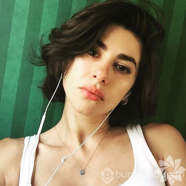 Nesrin Cavadzade'nin Instagram paylaşımları

