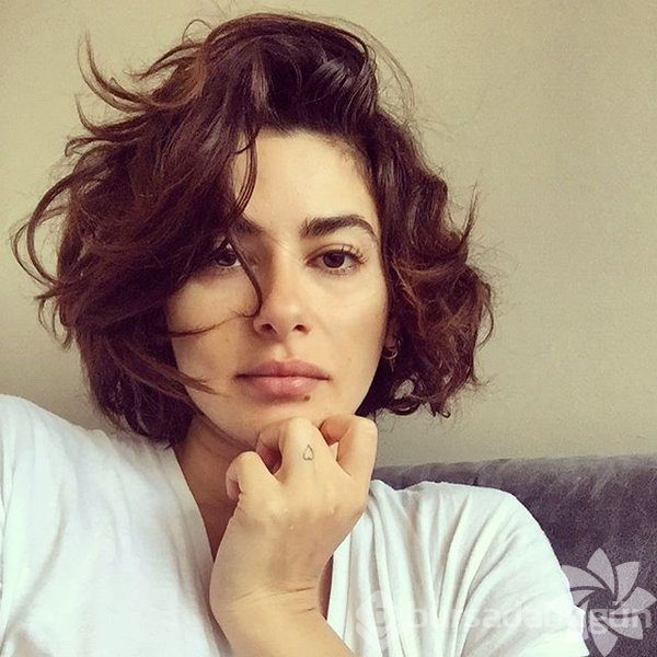 Nesrin Cavadzade'nin Instagram paylaşımları

