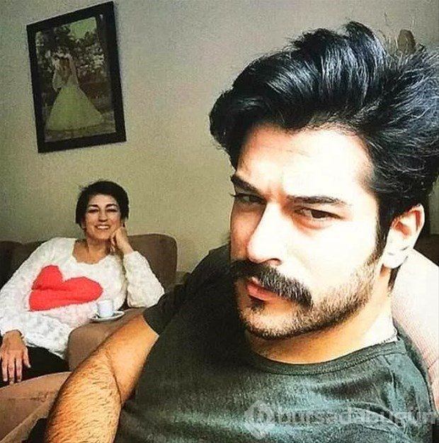 Can Yaman'ın annesi Gülden Yaman'ı ablası sandılar (Ünlüler ve anneleri)