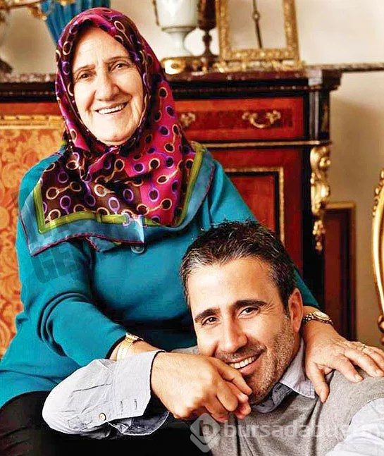 Can Yaman'ın annesi Gülden Yaman'ı ablası sandılar (Ünlüler ve anneleri)