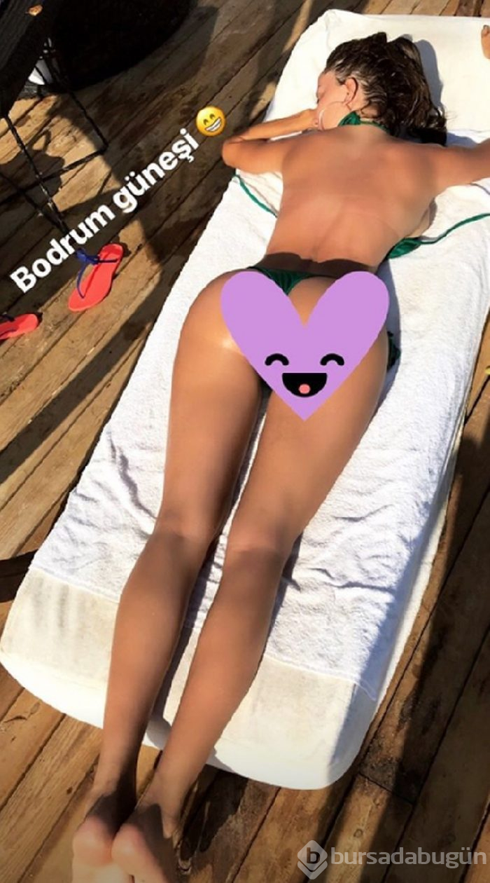 Cansu Taşkın'dan olay bornozlu poz!
