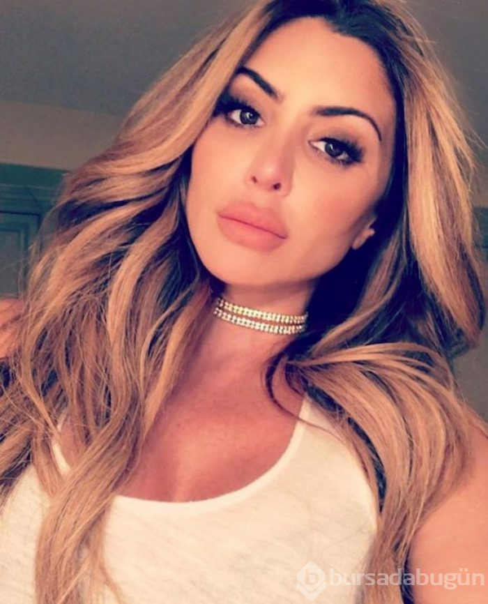 Kim Kardashian'ın kankası da çok cesur!
