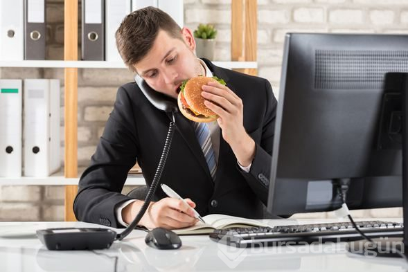 Ofis çalışanları için sağlıklı beslenme tüyoları
