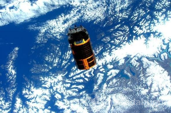 NASA, turuncu Dünya fotoğrafı paylaştı
