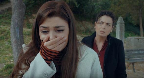 'Yol yakınken bu işi bırak Hande Erçel'

