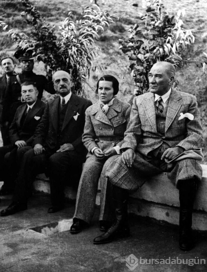 Gazi Mustafa Kemal Atatürk'ün vefatının 80. yılı
