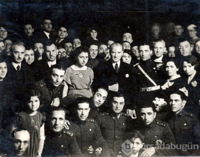 Arşivlerden çıkan Atatürk fotoğrafları