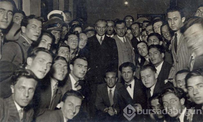 Arşivlerden çıkan Atatürk fotoğrafları