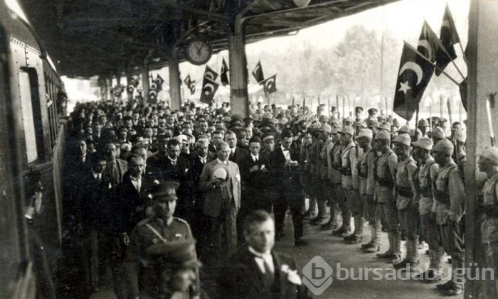 Arşivlerden çıkan Atatürk fotoğrafları