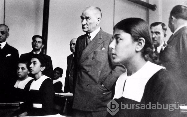 Atatürk'ün cumhuriyetle ilgili sözleri (Bugün bile yolumuzu aydınlatan 20 sözü)