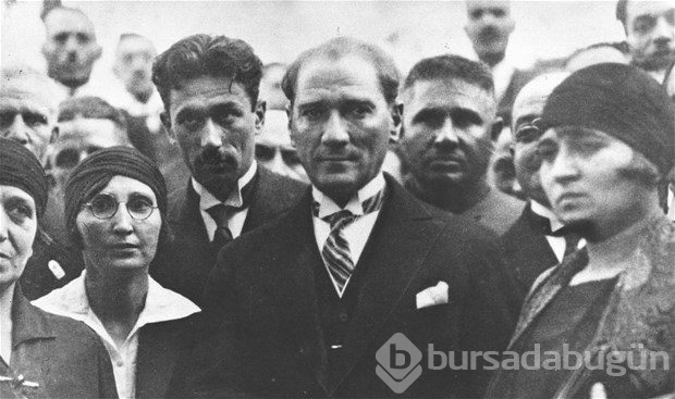 Büyük komutan Atatürk 80 yıldır özlemle anılıyor