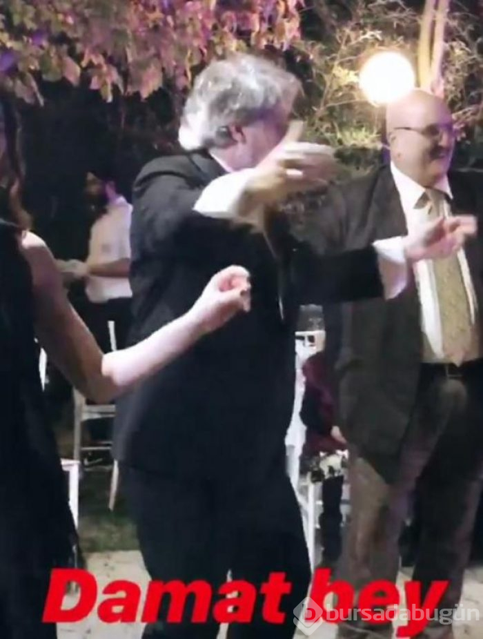 Ünlü çiftin mutlu günü!
