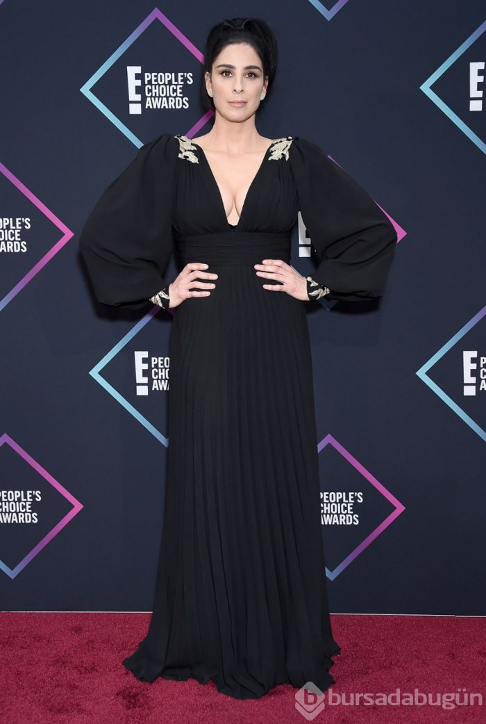 2018 People's Choice (Halkın Seçimi) Ödülleri kırmızı halı şıklığı