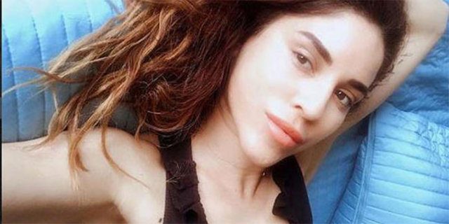 Irmak Ünal'dan aşk paylaşımı
