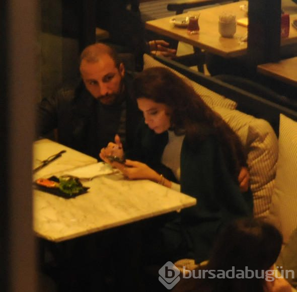 Adı Mustafa Sandal ile anılıyordu... Tanışma faslında bitti
