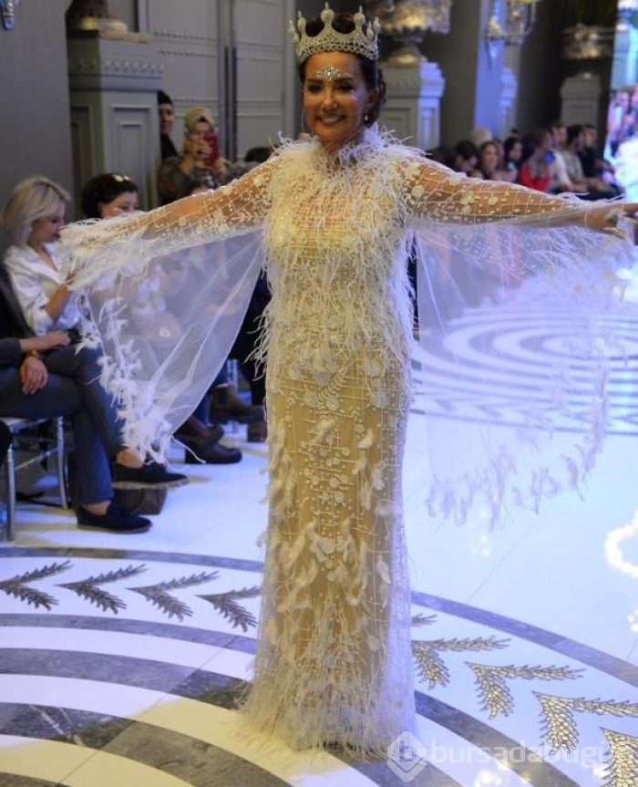Bahar Öztan gelin oldu
