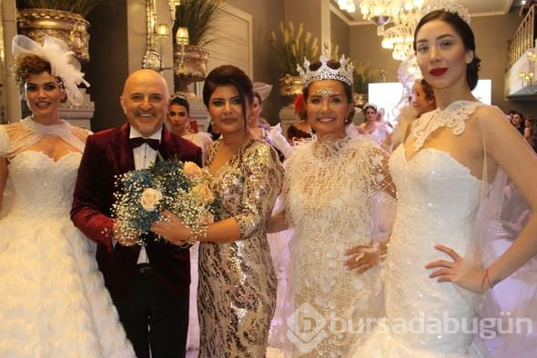 Bahar Öztan gelin oldu
