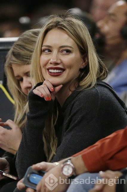 Hilary Duff bebeğinin plasentasını içti
