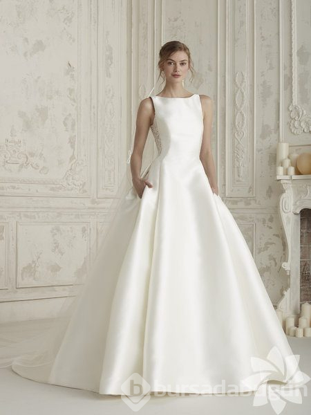 Pronovias 2019 gelinlik koleksiyonu
