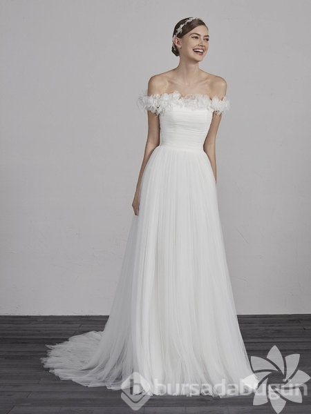 Pronovias 2019 gelinlik koleksiyonu
