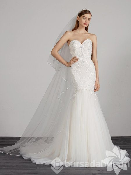 Pronovias 2019 gelinlik koleksiyonu
