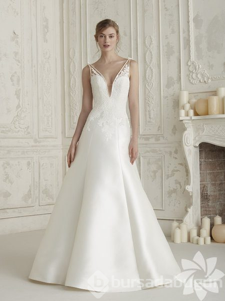 Pronovias 2019 gelinlik koleksiyonu
