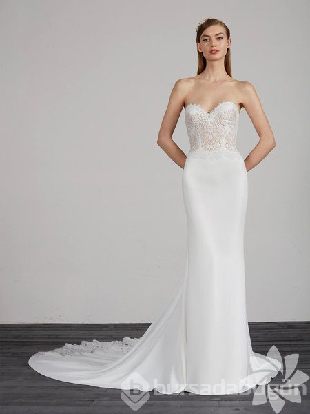 Pronovias 2019 gelinlik koleksiyonu

