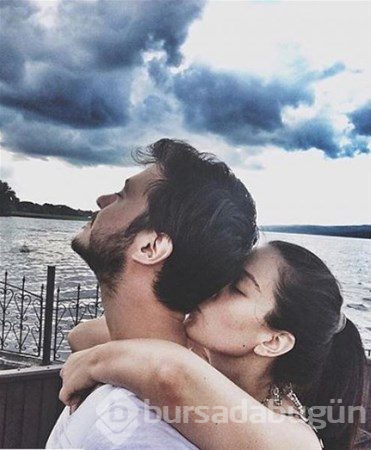 Pelin Akil`in bebeği göründü
