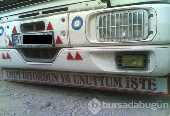 Şaşırtan araç arkası yazıları
