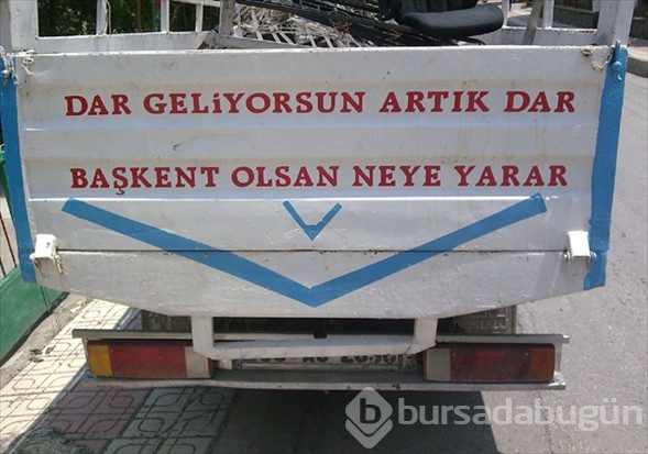 Şaşırtan araç arkası yazıları
