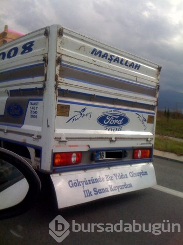 Şaşırtan araç arkası yazıları
