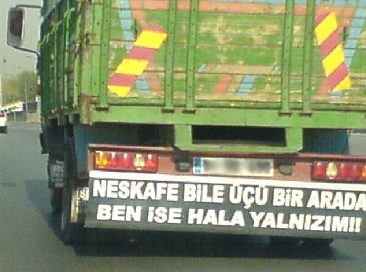 Şaşırtan araç arkası yazıları
