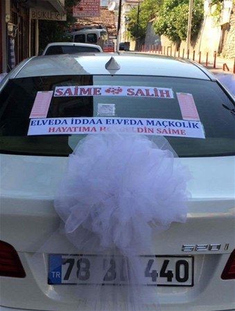 Şaşırtan araç arkası yazıları
