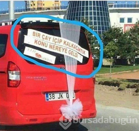 Şaşırtan araç arkası yazıları
