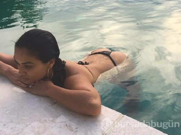 Shanina Shaik, stresini böyle attı
