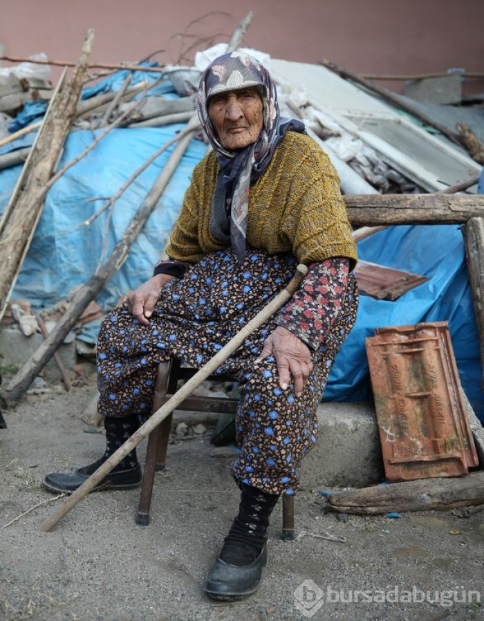 Bursalı Fatma Nine 3 padişah 12 cumhurbaşkanı gördü 