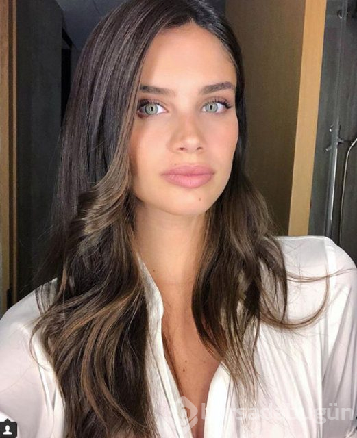 Sara Sampaio: Vücudumu dinliyorum
