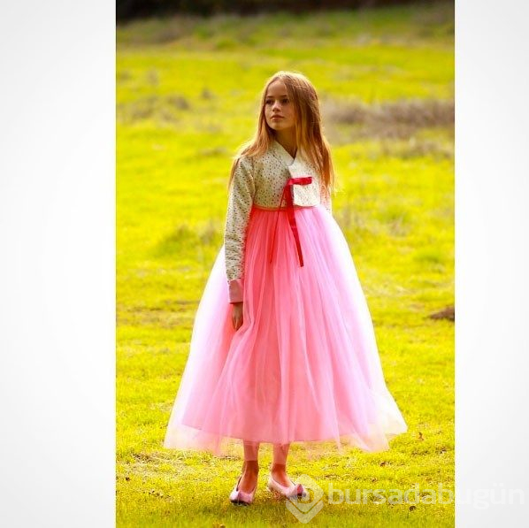 Dünyanın en güzel çocuğu Kristina Pimenova son haline bakın!
