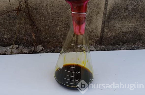 Bilgisayar parçalarından altın çıkardı! İnanamayacaksınız...
