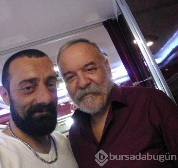 İçerde dizisinin oyuncusu simit satarken görüntülenmişti! Canlı yayında yaşadığı zorlukları anlattı
