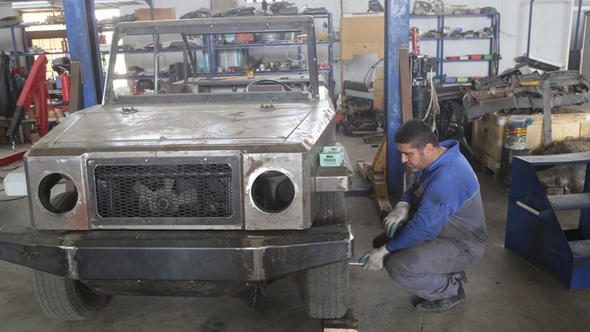 Lüks araçların bire bir benzerini yapıyorlar

