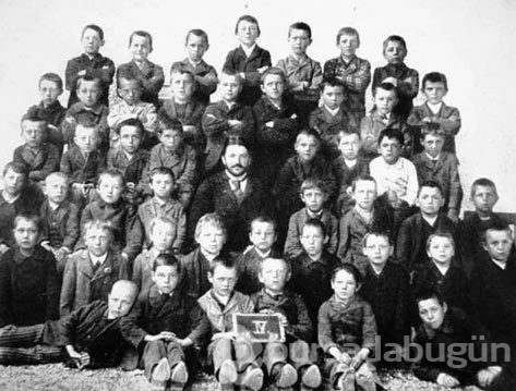 Az bilinen tarihi fotoğraflar
