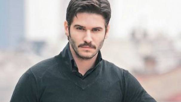 Ünlülerin gerçek meslekleri

