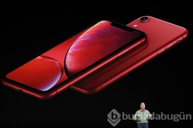 Bir küvet bozuk parayla iPhone XS satın aldı