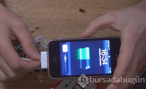 Rus öğrenci teneke kutuyu bambaşka bir şeye dönüştürdü!
